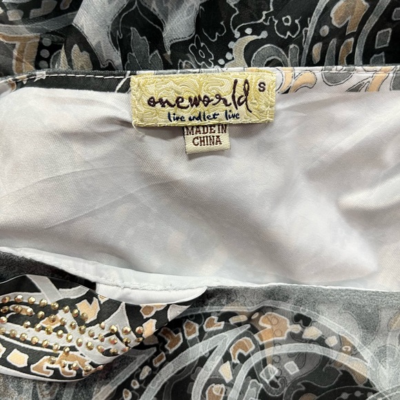 One World one-shoulder blouse size small - Picture 8 of 9